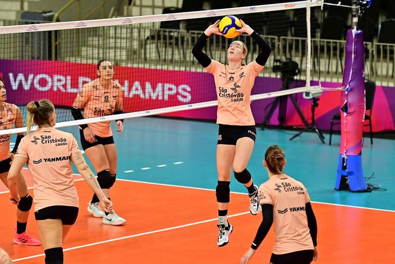 Osasco São Cristóvão Saúde Enfrenta Sesi Bauru em Seu Último Desafio de 2025 na Superliga Osasco São Cristóvão Saúde Enfrenta Sesi Bauru em Seu Último Desafio de 2025 na Superliga