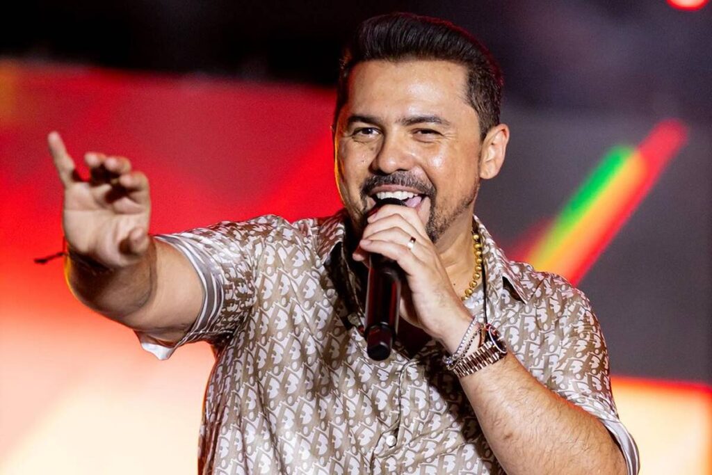 Reveillon em São Luís: Expectativa de 300 mil Pessoas na Orla Maranhense Reveillon em São Luís: Expectativa de 300 mil Pessoas na Orla Maranhense