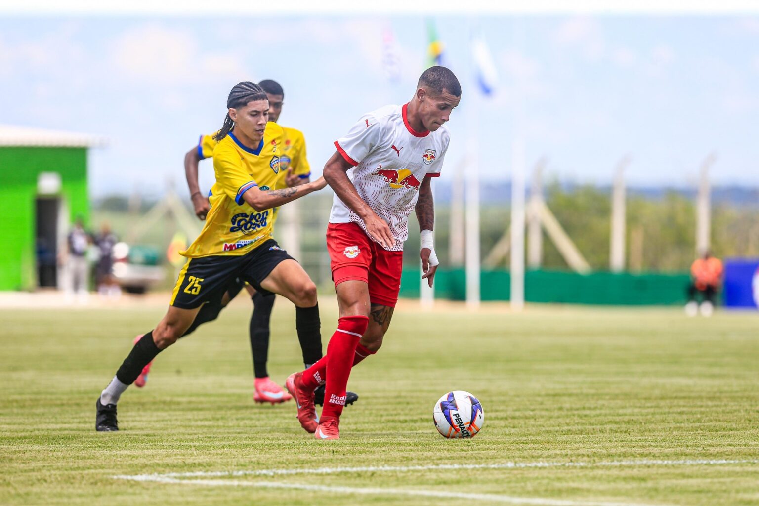 Bragantino conquista vitória sobre o São Luís e encerra fase de grupos da Copinha com 100% de aproveitamento Bragantino conquista vitória sobre o São Luís e encerra fase de grupos da Copinha com 100% de aprove