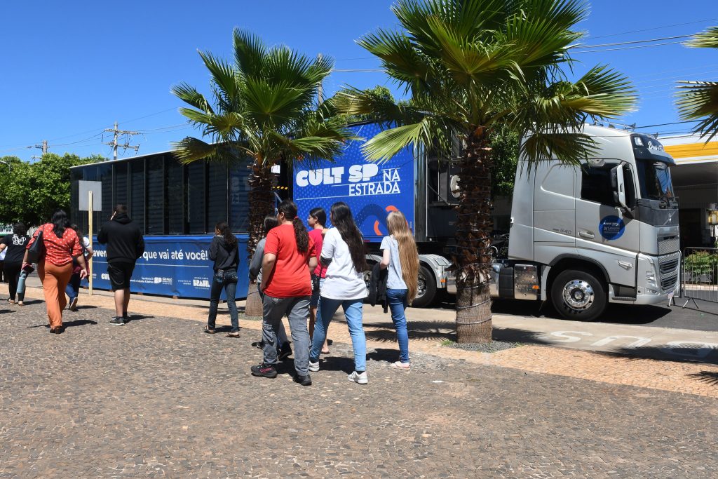Carreta do Museu Catavento Leva Ciência e Cultura a Limeira Carreta do Museu Catavento Leva Ciência e Cultura a Limeira
