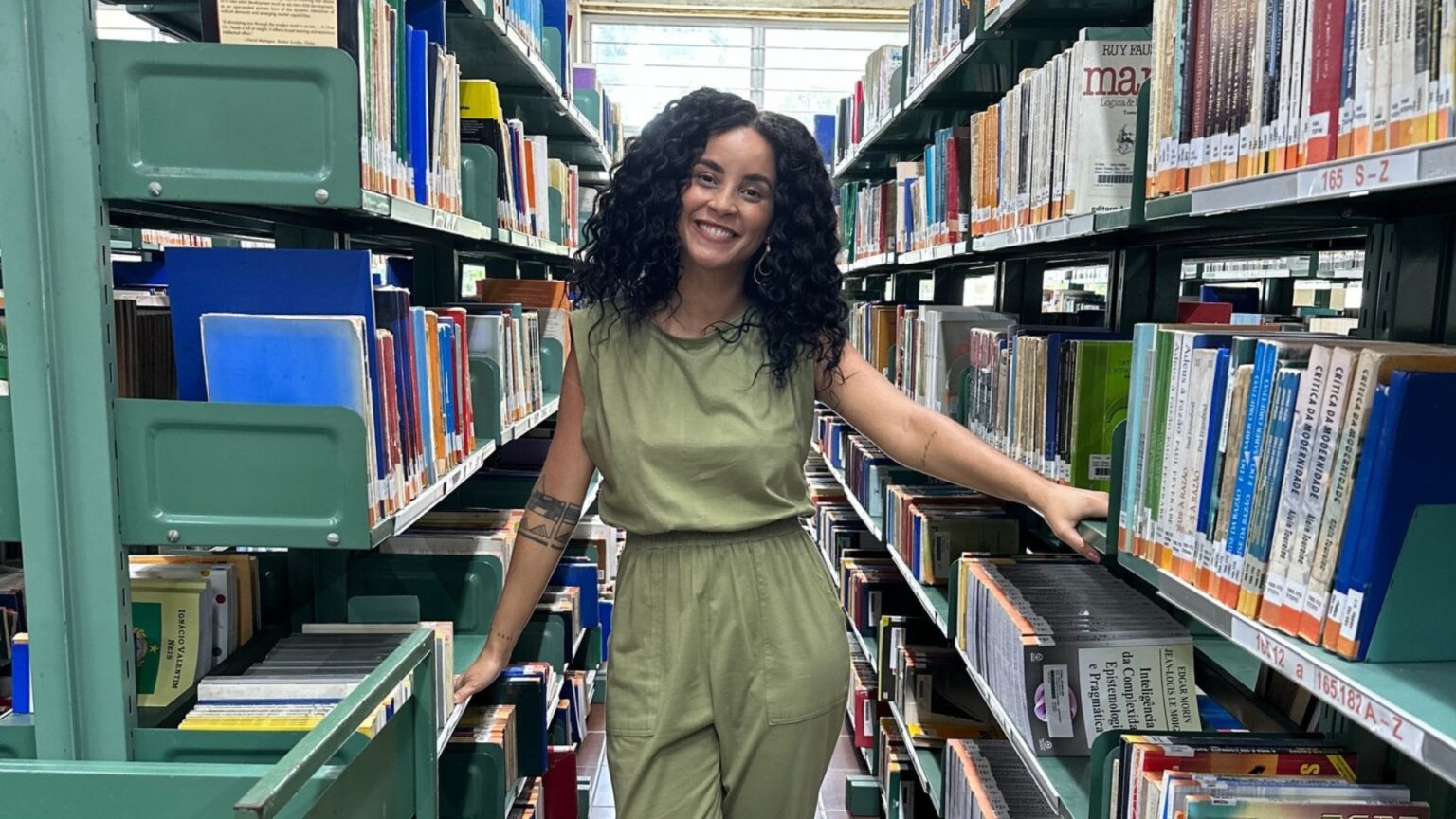 Domitila Barros Lecionará em Universidade de Pernambuco: 'Educação Transformou Minha Vida'