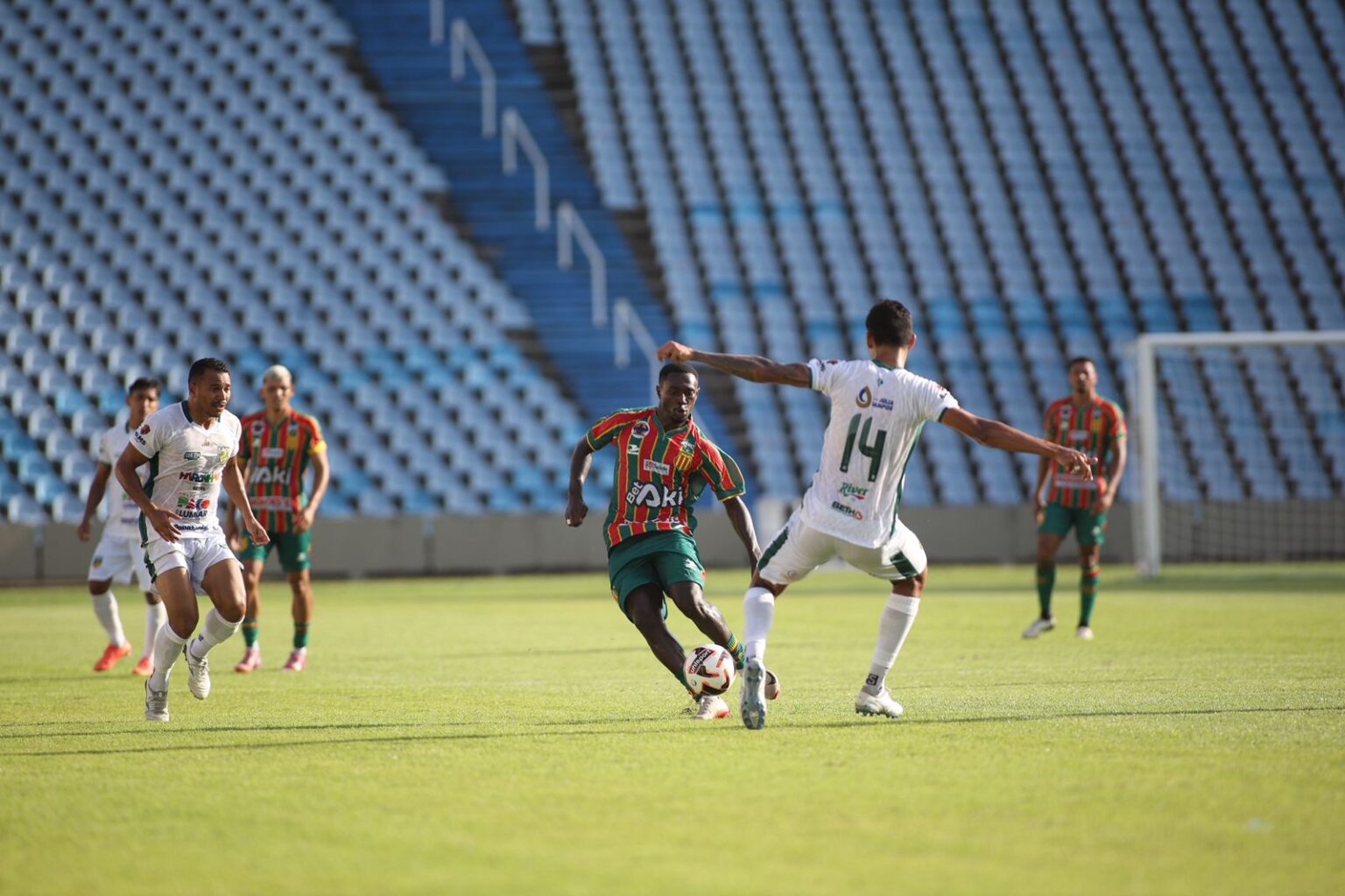 Empate no Castelão: Sampaio e Luminense dividem pontos no Maranhense 2026