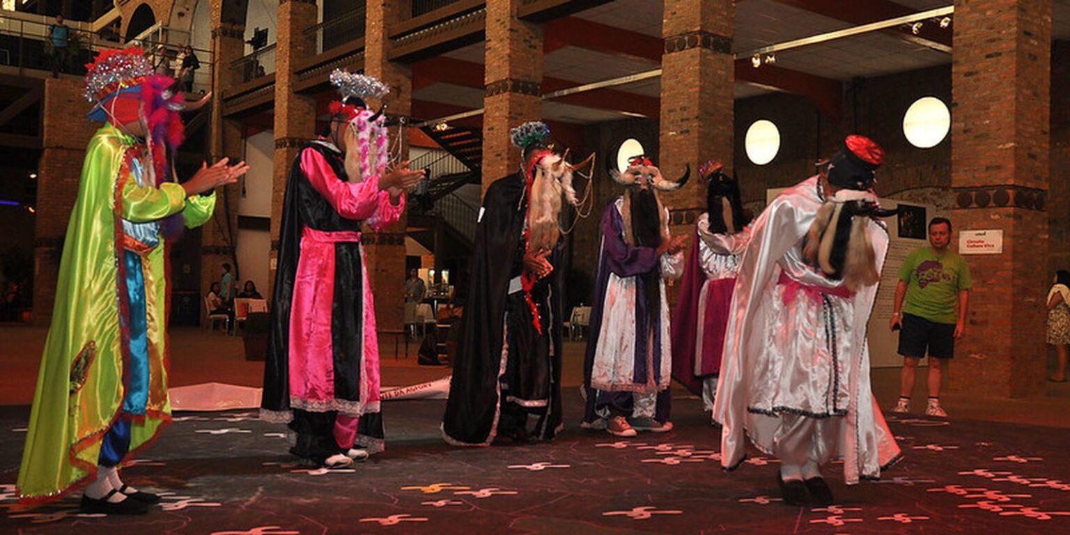 Festejos do Dia de Reis: Uma Tradição Cultural Que Persiste no Brasil Festejos do Dia de Reis: Uma Tradição Cultural Que Persiste no Brasil