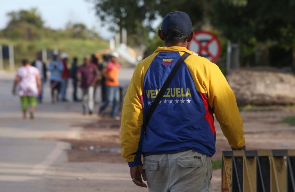 Ministro da Saúde Assegura Preparativos do SUS para Acolher Venezuelanos Atingidos por Conflitos Ministro da Saúde Assegura Preparativos do SUS para Acolher Venezuelanos Atingidos por Conflitos