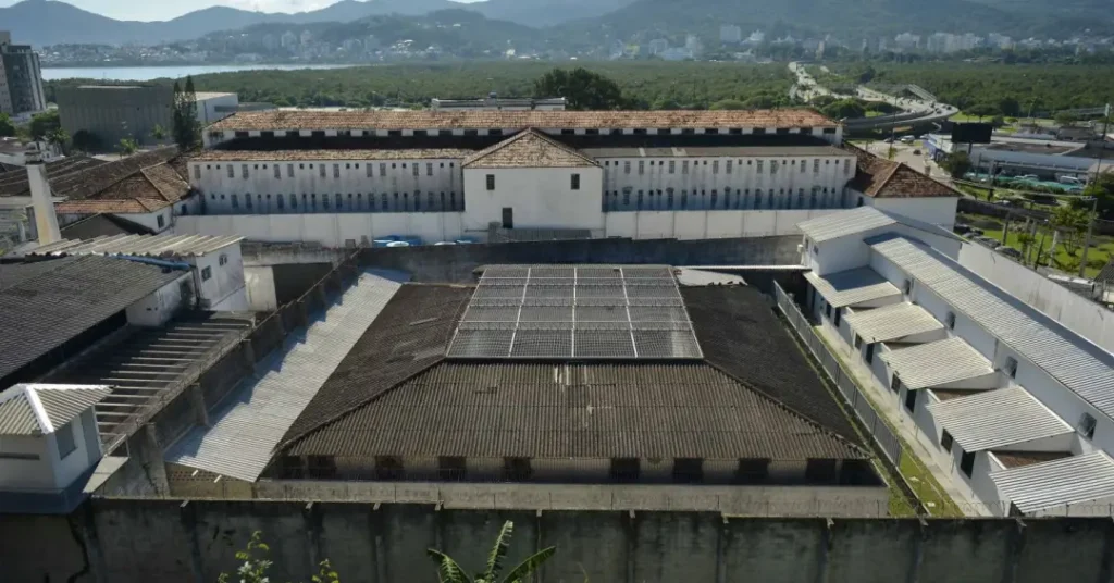 Transformação da Penitenciária de Florianópolis em Cidade da Cultura: Um Novo Capítulo