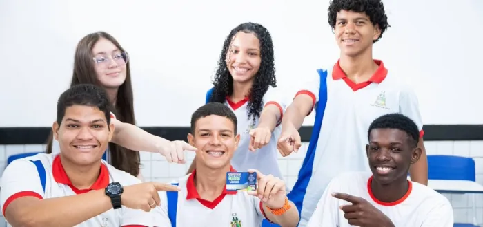 Transporte Escolar de Verdade: Um Novo Marco da Educação no Maranhão Transporte Escolar de Verdade: Um Novo Marco da Educação no Maranhão