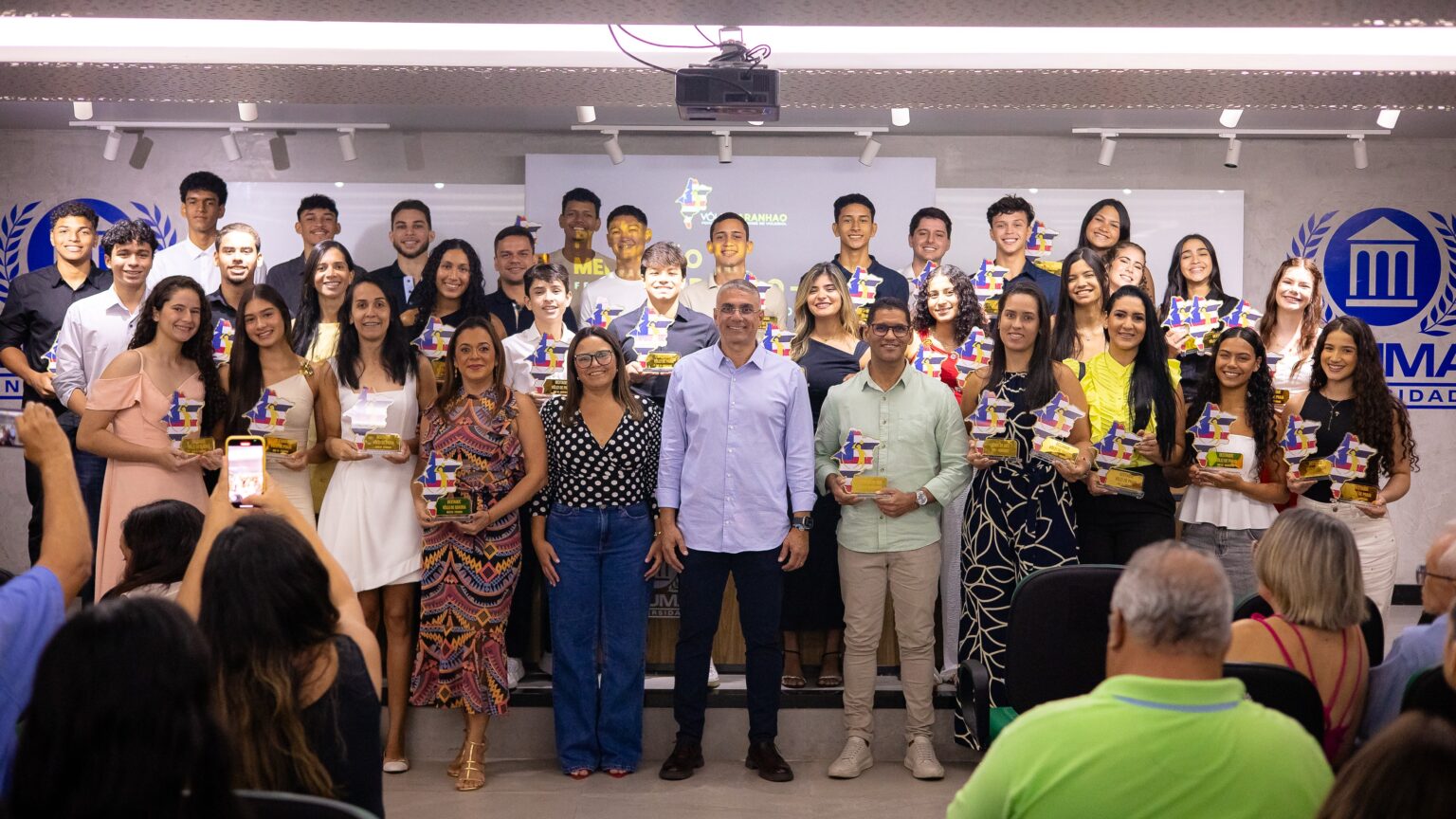 Vôlei Maranhense Reconhece Talentos e Histórias dos Destaques do Ano