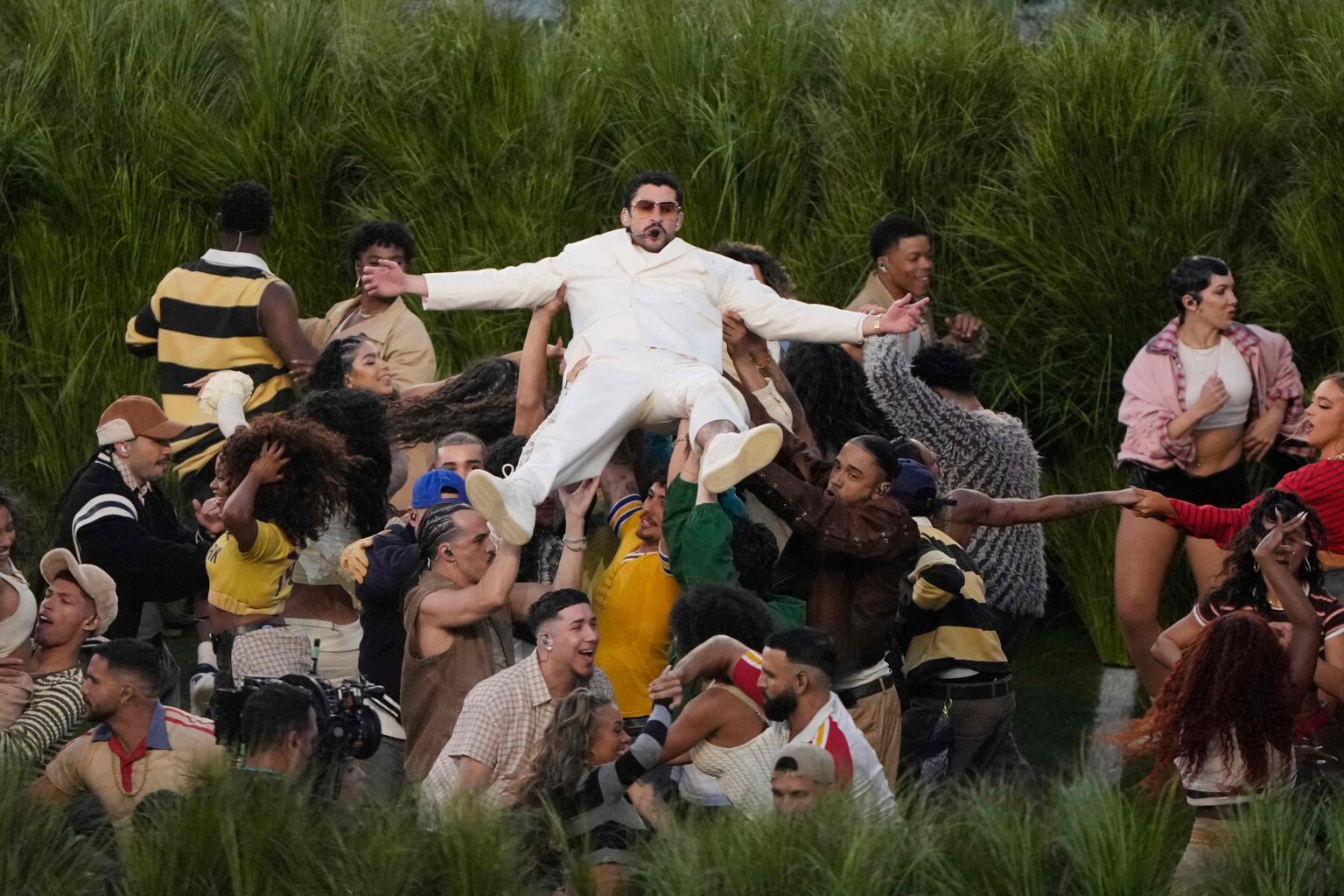 Bad Bunny Brilha no Super Bowl: Uma Celebração da Cultura Porto-Riquenha