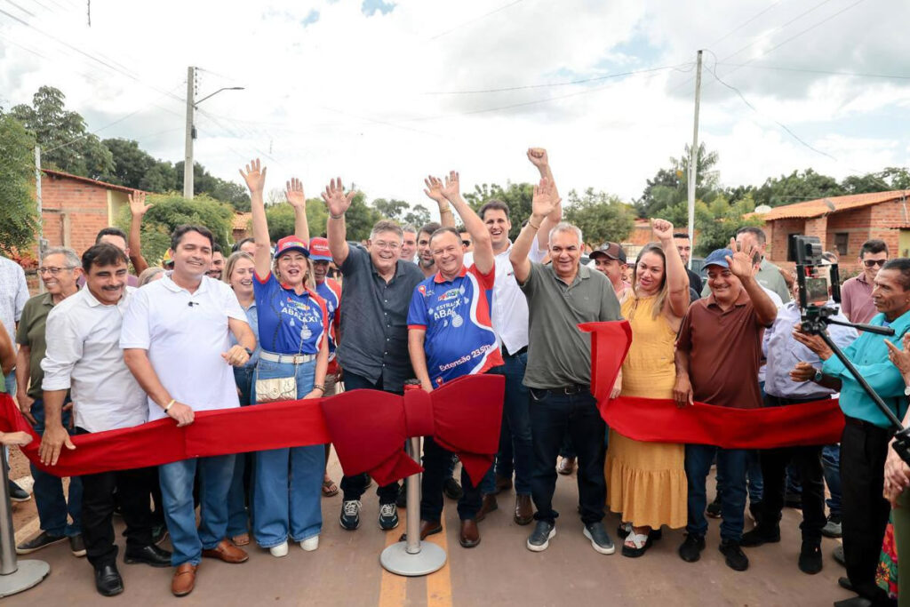 Carlos Brandão Inaugura Estrada do Abacaxi e Novas Infraestruturas em São Domingos