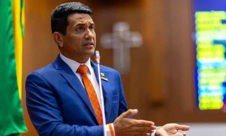 Deputado Wellington do Curso Urge Recuperação das Rodovias MA-235 e BR-222 Deputado Wellington do Curso Urge Recuperação das Rodovias MA-235 e BR-222