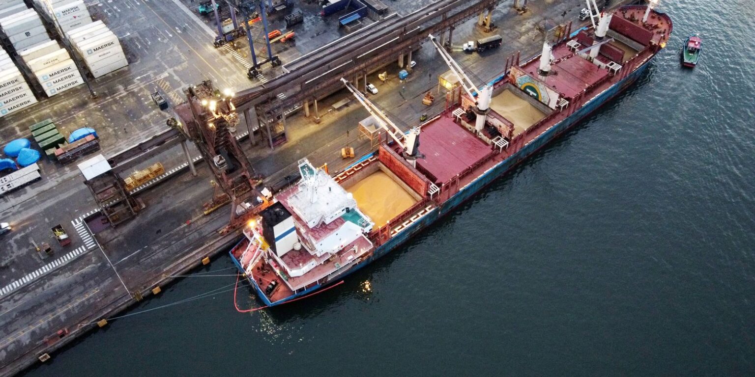 Queda das Exportações Brasileiras para os EUA em Janeiro: Impactos e Conjuntura Atual