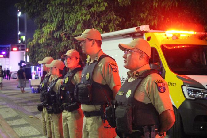 Tranquilidade e Cultura: PMPR Assegura Segurança em Show do Olodum no Litoral Tranquilidade e Cultura: PMPR Assegura Segurança em Show do Olodum no Litoral