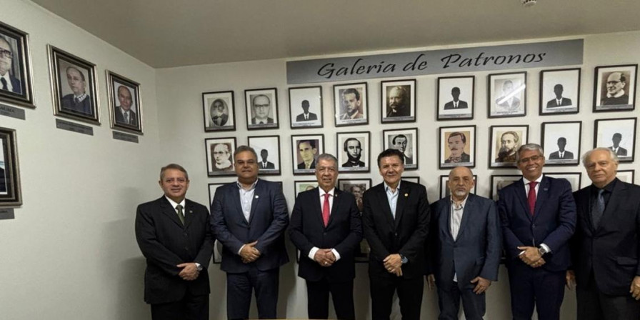 Academia Maranhense de Letras Jurídicas Celebra 40 Anos com Novo Presidente Academia Maranhense de Letras Jurídicas Celebra 40 Anos com Novo Presidente