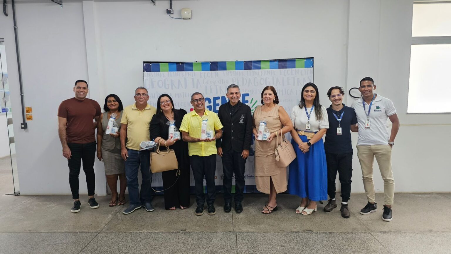 Acordo entre Programa Ensinar e Escolas Garante Alojamento para Estudantes no IX Seminário de Formaç