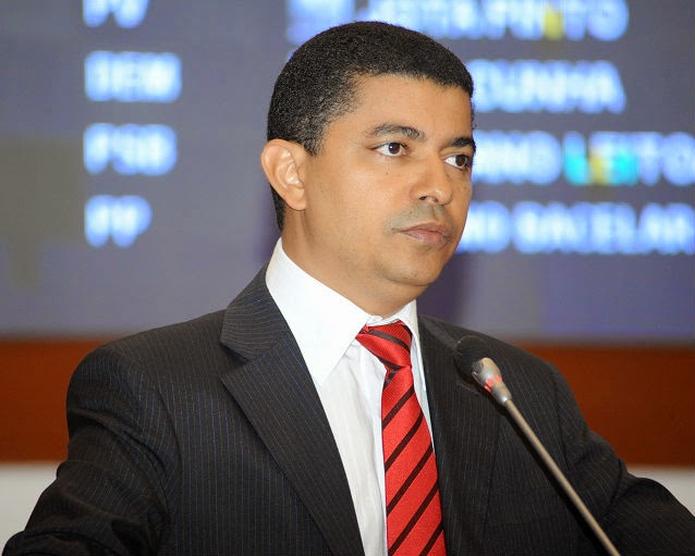 Bira do Pindaré Viraliza com Vídeo Cômico sobre Seus Feitos Políticos Bira do Pindaré Viraliza com Vídeo Cômico sobre Seus Feitos Políticos