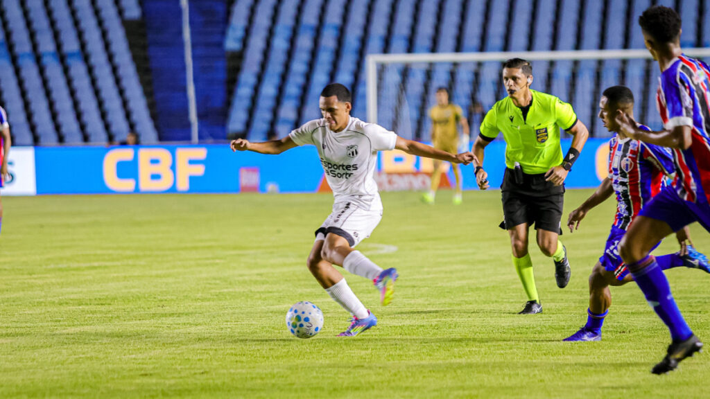 Ceará supera Maranhão com gol de pênalti e avança na Copa do Brasil 2026