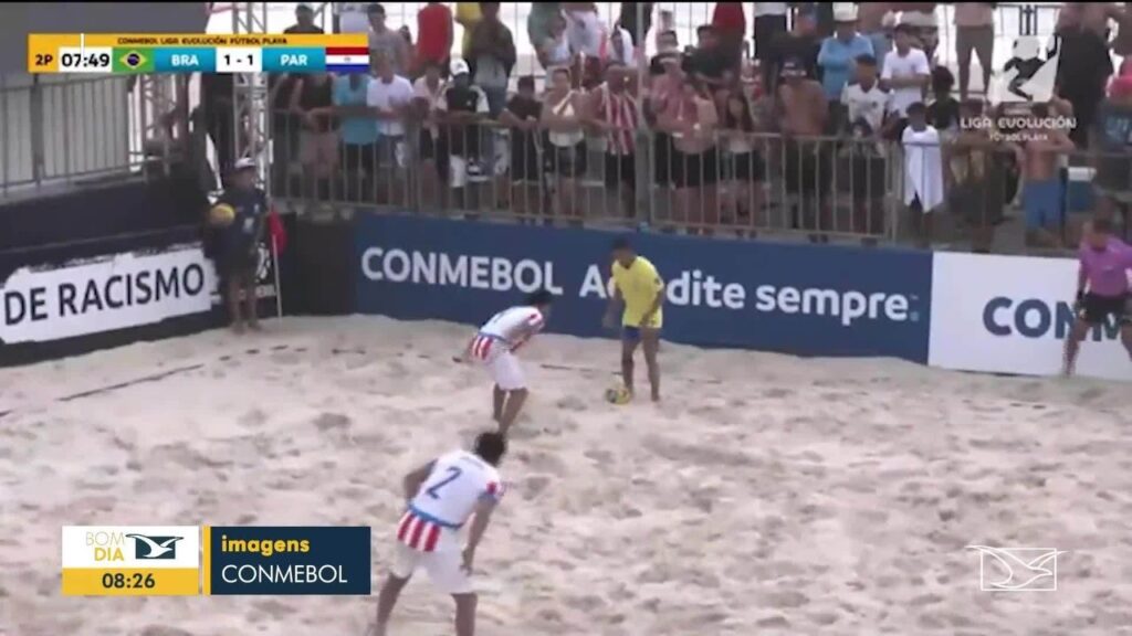 Chicão Celebra Seu Primeiro Título como Treinador da Seleção Brasileira de Futebol de Areia