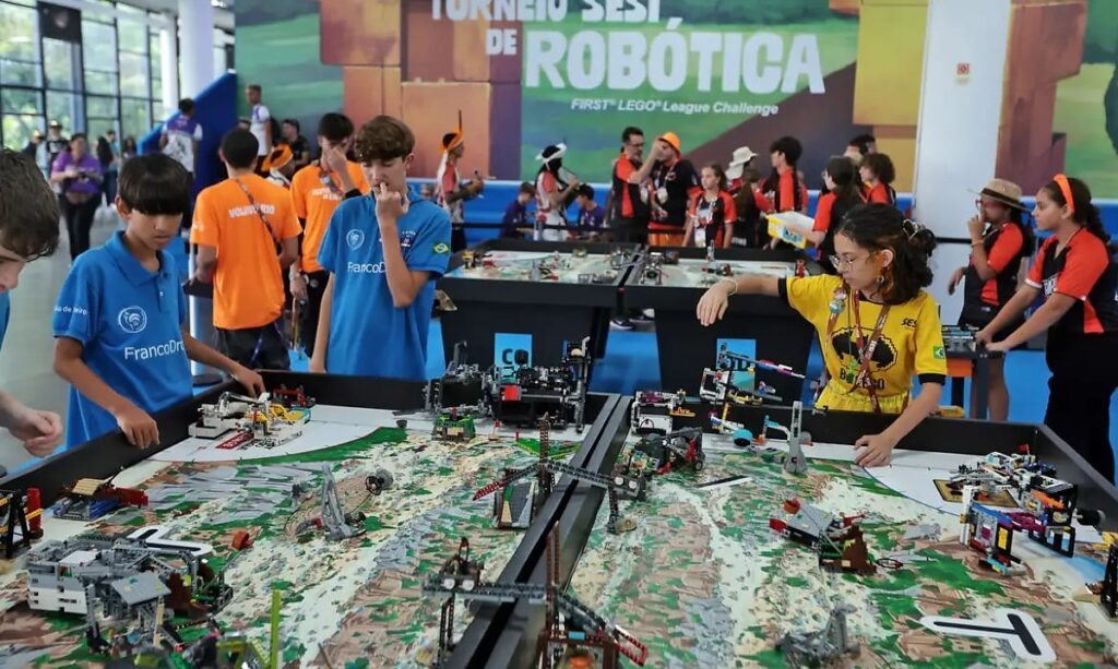 Festival SESI de Educação Revela Representantes Brasileiros para Mundial de Robótica nos EUA