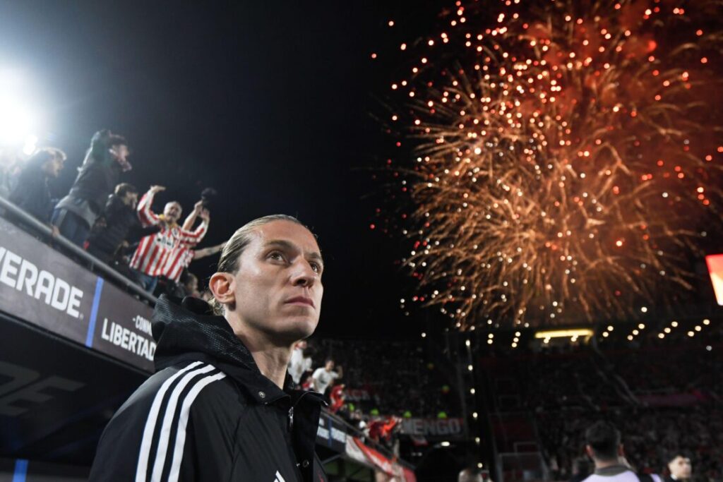 Flamengo Demite Filipe Luís Após Goleada Histórica: O Que Aconteceu?