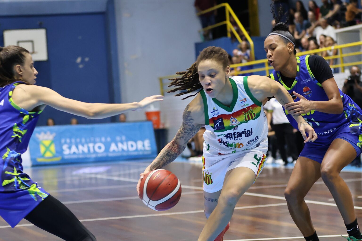Sampaio Basquete conquista vitória fora de casa e se mantém na liderança da LBF Sampaio Basquete conquista vitória fora de casa e se mantém na liderança da LBF