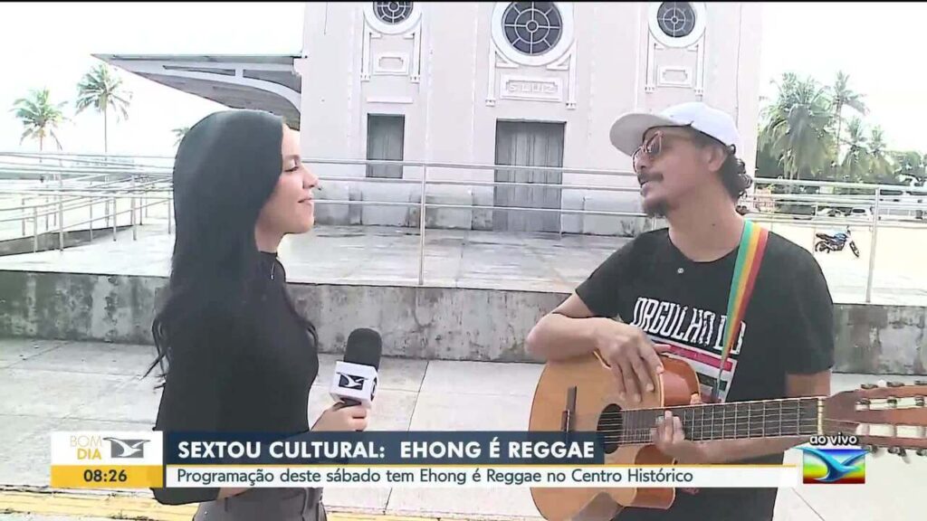 Beto Ehong Encanta Público em Show no Centro Histórico de São Luís