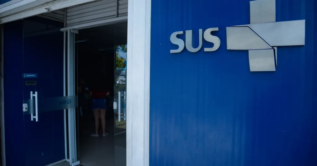 Desafios da Demanda na Assistência à Saúde: Um Olhar Crítico