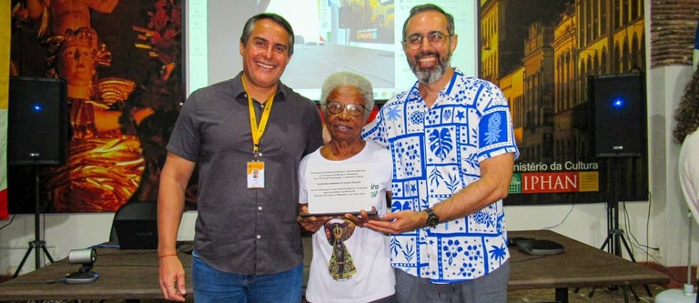 III Café com Cordel: O Protagonismo Feminino na Literatura Popular Maranhense III Café com Cordel: O Protagonismo Feminino na Literatura Popular Maranhense