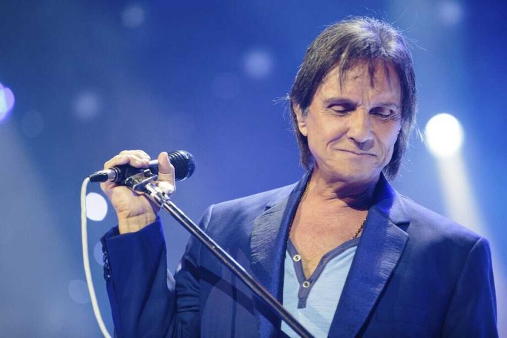 Roberto Carlos Completa 85 Anos e Lança Turnê Comemorativa pelo Brasil e EUA Roberto Carlos Completa 85 Anos e Lança Turnê Comemorativa pelo Brasil e EUA