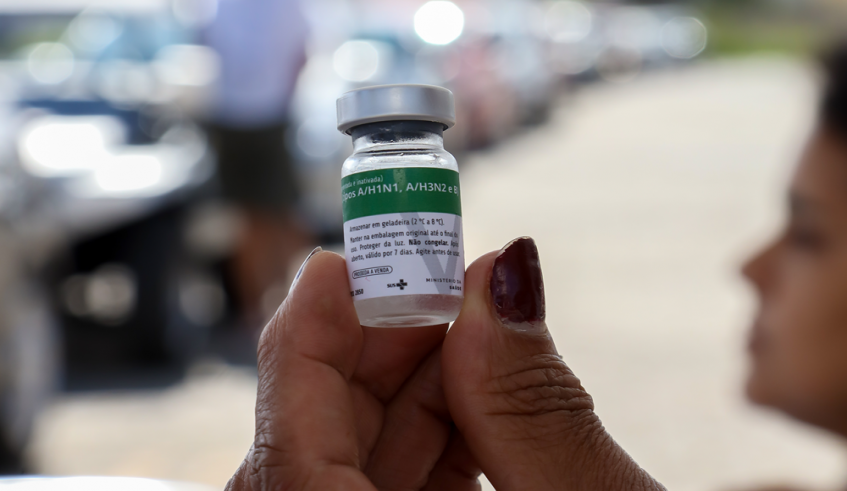 Vacinação contra Gripe em Mogi: Motoristas de Ônibus Recebem Atenção Especial Vacinação contra Gripe em Mogi: Motoristas de Ônibus Recebem Atenção Especial