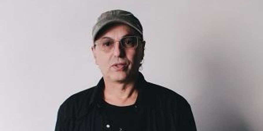 Zeca Baleiro Comemora 60 Anos com ‘Zeca 60’ e Relembra sua Trajetória Musical Zeca Baleiro Comemora 60 Anos com 'Zeca 60' e Relembra sua Trajetória Musical