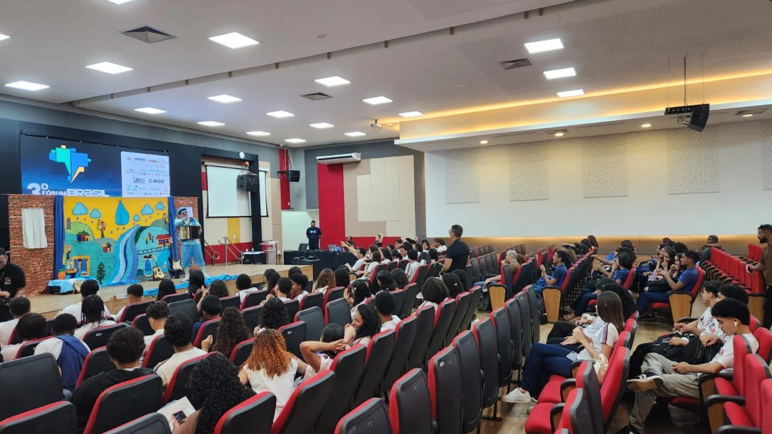 BRK promove espetáculo educativo sobre sustentabilidade para estudantes de Paço do Lumiar e São José de Ribamar BRK promove espetáculo educativo sobre sustentabilidade para estudantes de Paço do Lumiar e São José