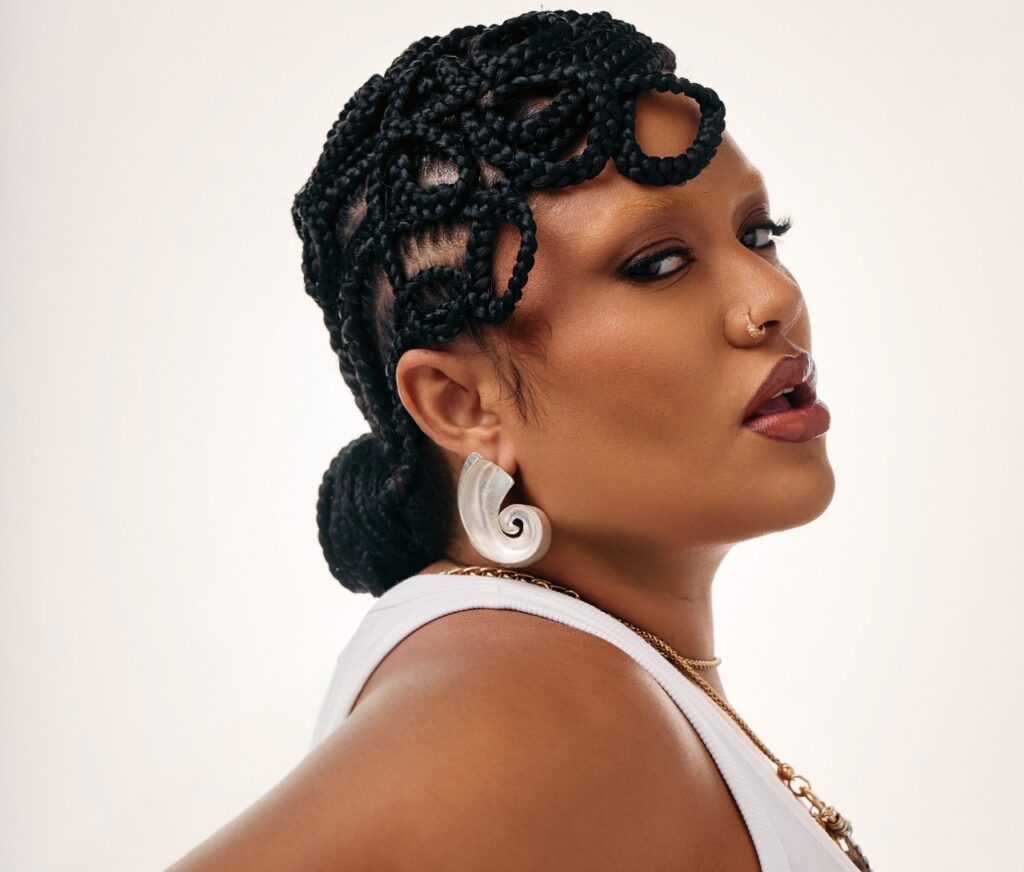 Iuna Falcão: Uma Viagem Musical entre Reggae, MPB e Black Music em Salvador