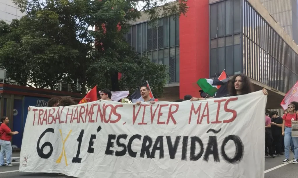 Trabalhadores Celebram 1º de Maio com Esperança de Fim da Escala 6x1 e Mais Tempo em Família